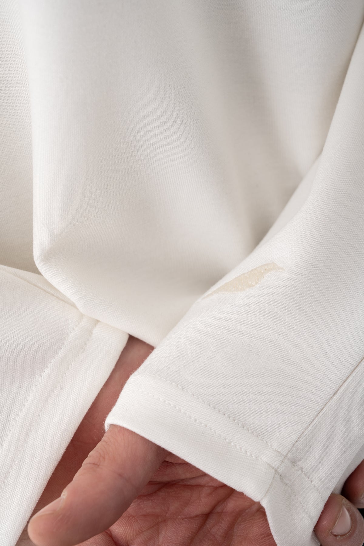 color:ivory